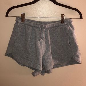 BRANDY MELVILLE shorts